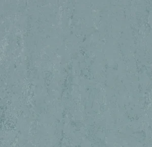 3753 blue ice